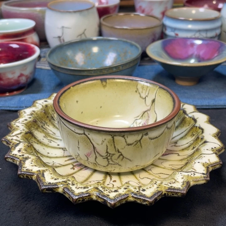 摆件钧瓷碳烧踏雪寻梅杯碟