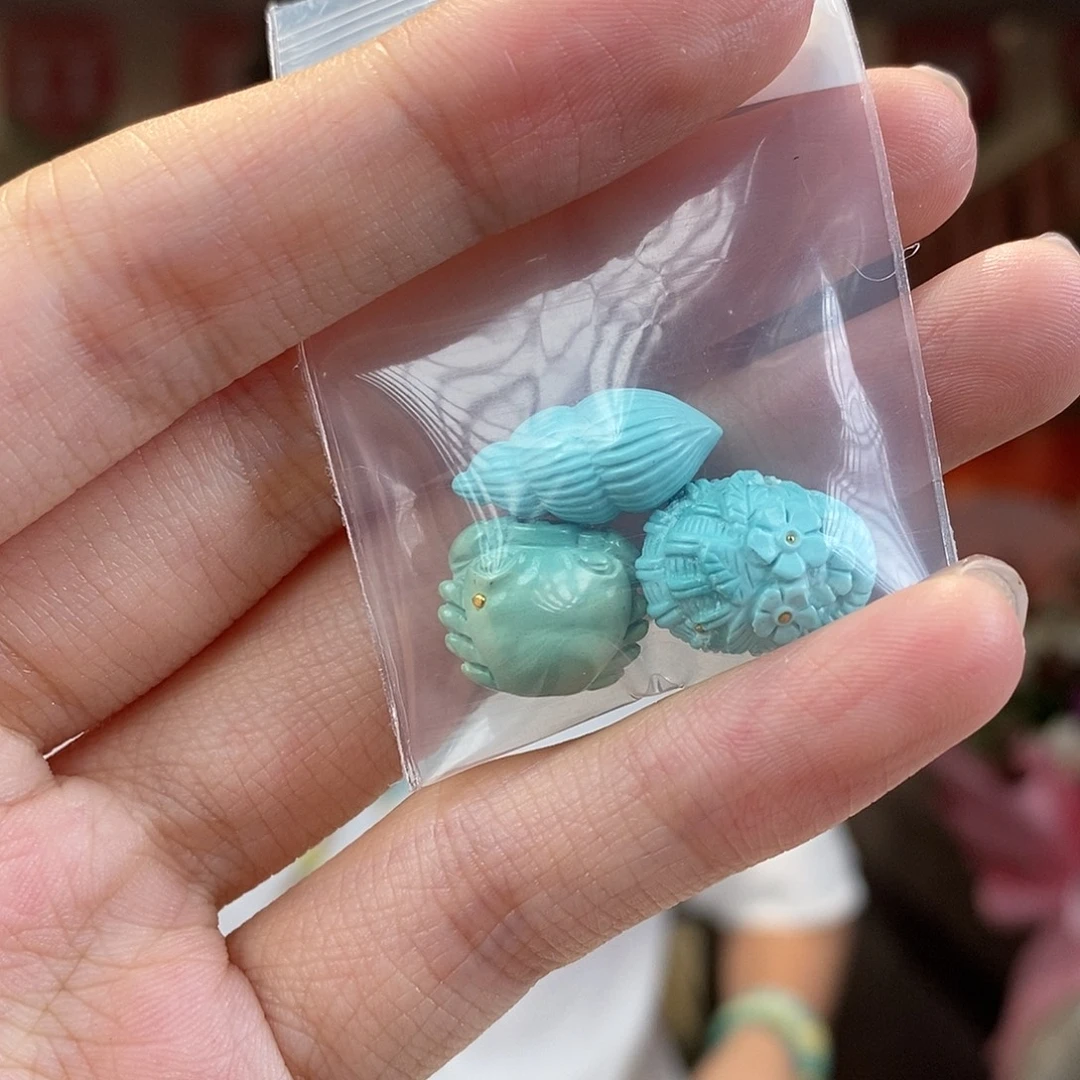 未镶嵌绿松石珠宝奇石