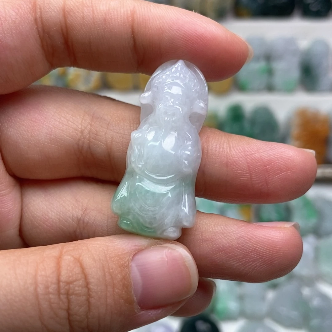 翡翠未镶嵌吊坠(赠链)