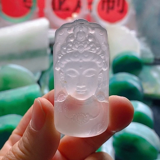 石英质玉颈饰未镶嵌