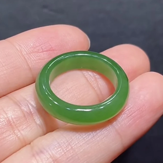 和田玉俄料碧玉老料正阳绿戒指戒圈16-17号