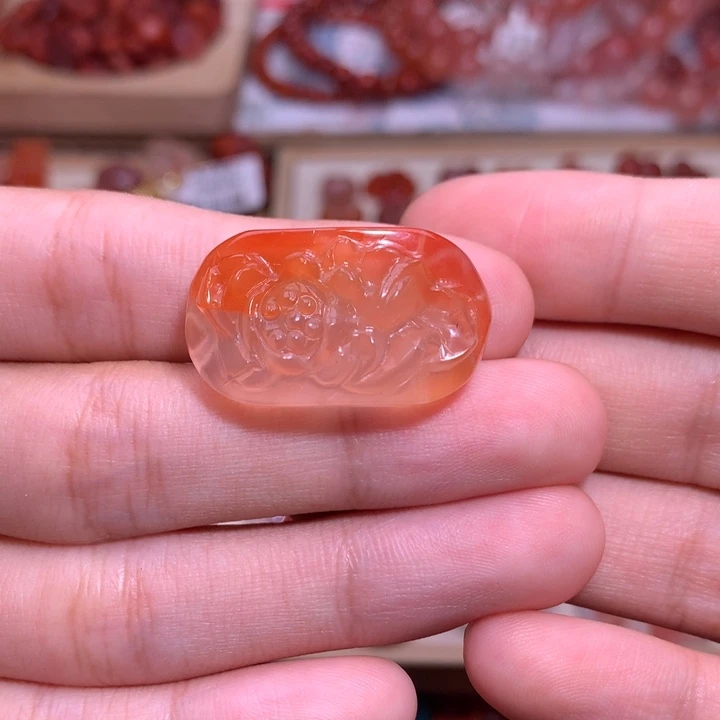 南红玛瑙未镶嵌珠宝半成品牡丹花手牌