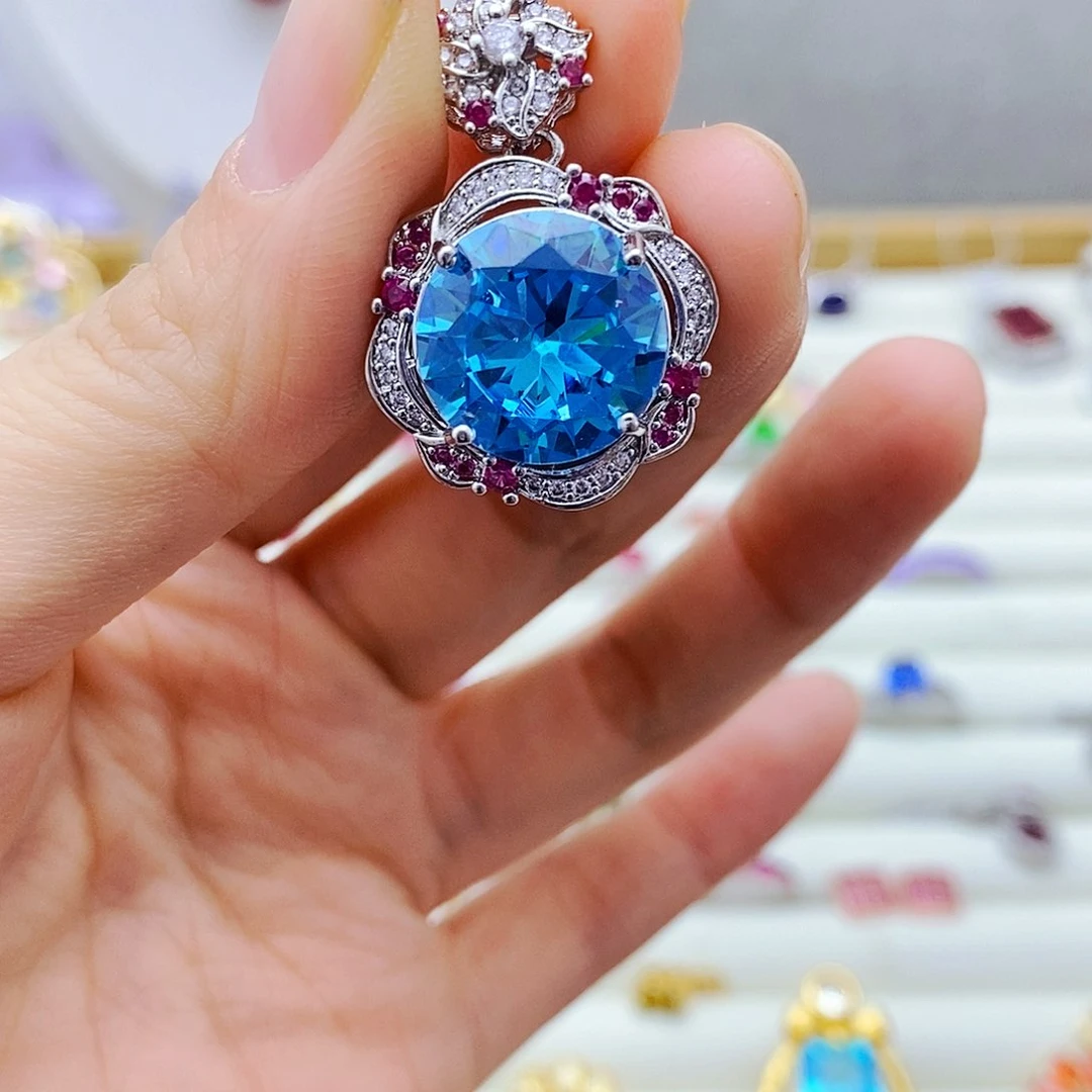 未镶嵌吊坠(赠链)海蓝宝石