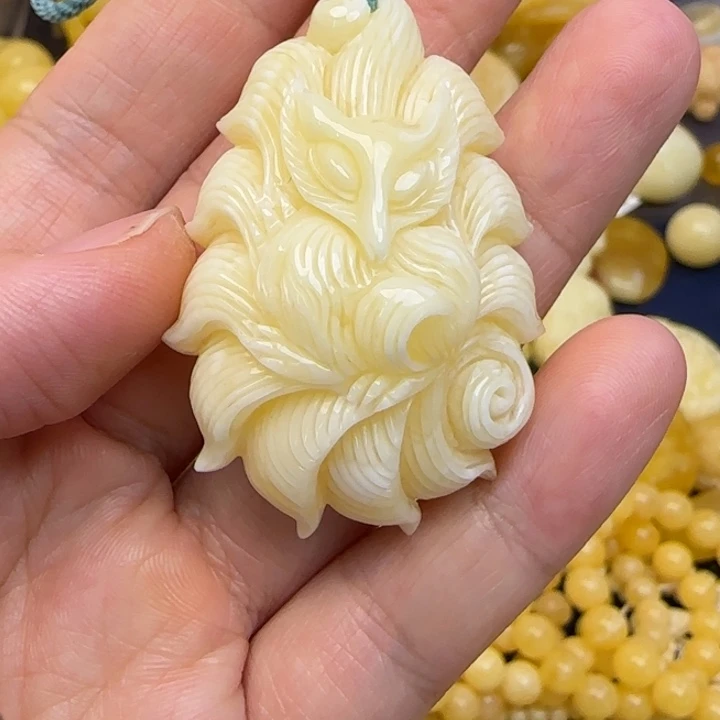 未镶嵌颈饰蜜蜡天然蜜蜡