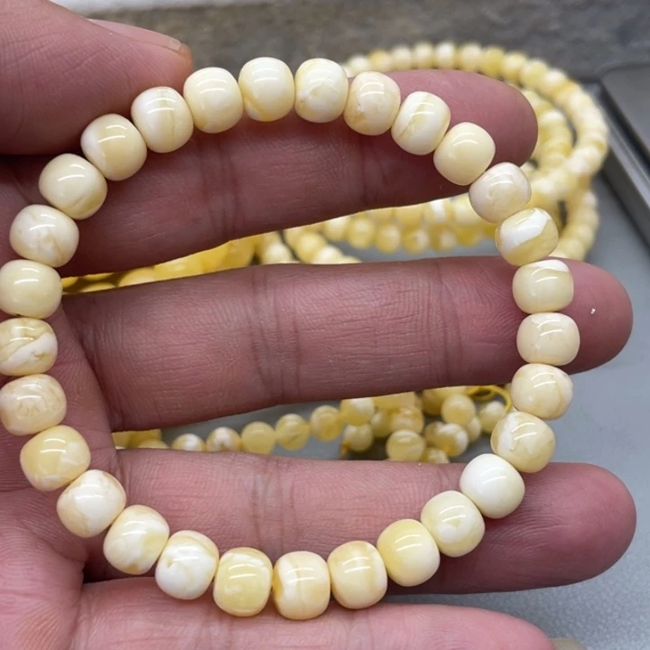 琥珀未镶嵌裸石手串