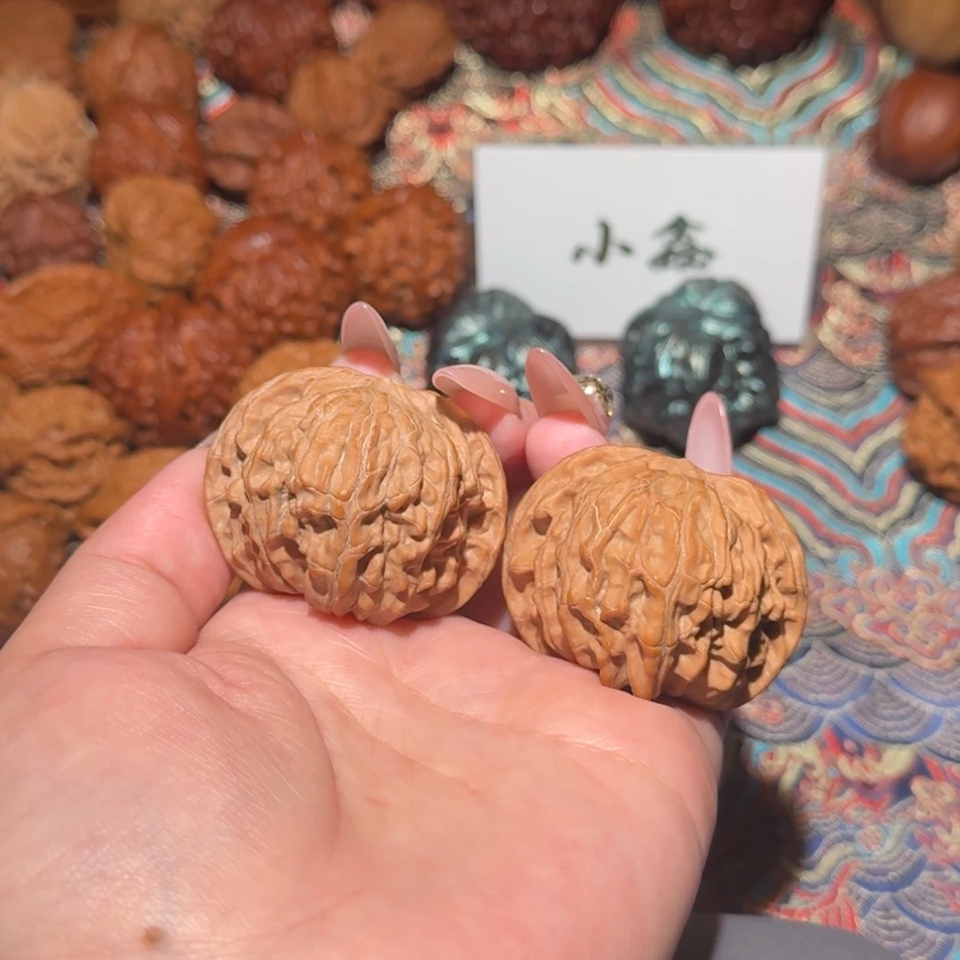 文玩核桃把件2286号45正磨磨盘狮子头文玩核桃S