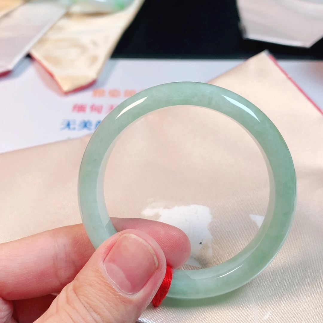 翡翠手镯未镶嵌翡翠手镯54