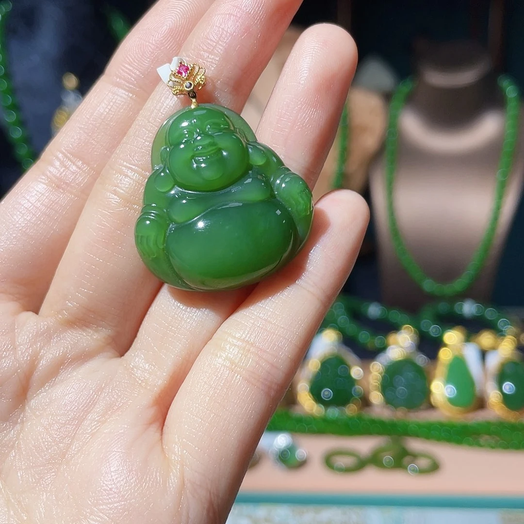 和田玉（碧玉）18K金镶嵌颈饰