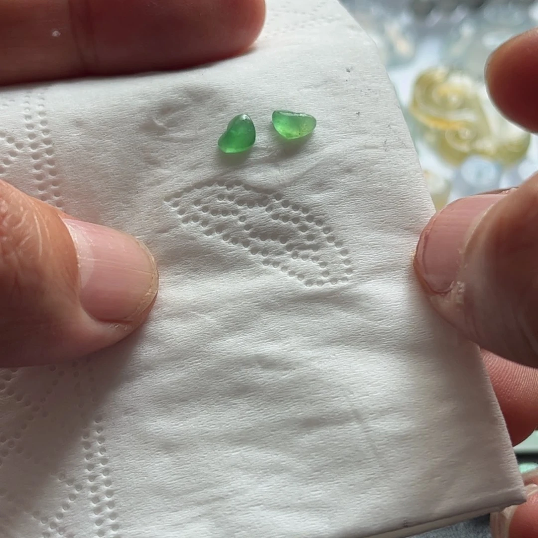 未镶嵌定制翡翠心