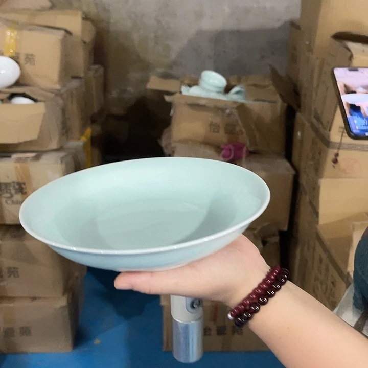 瓷片青瓷八英寸深盘六个，微瑕包邮