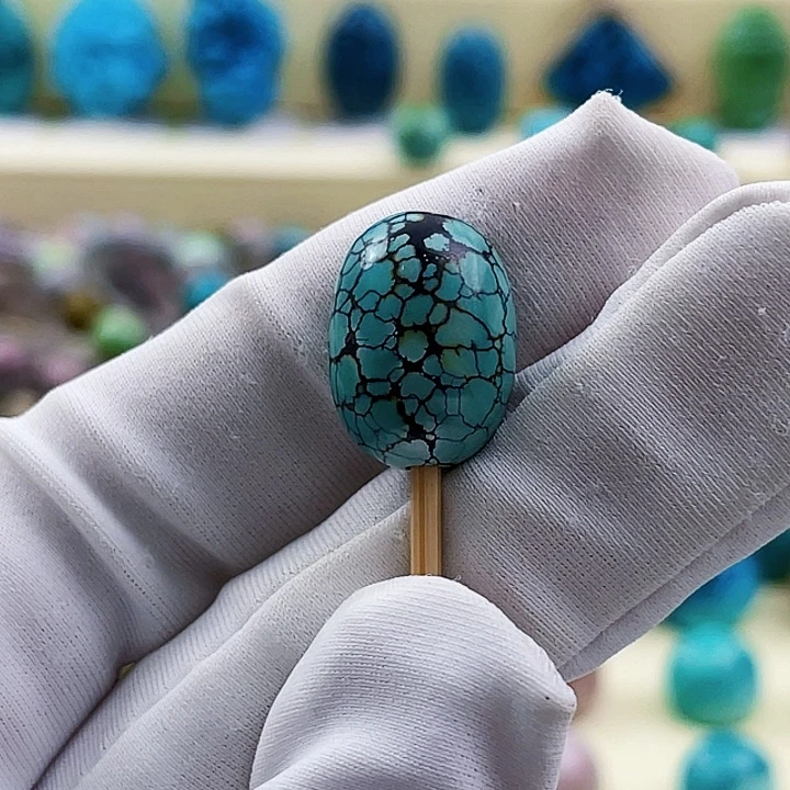 绿松石未镶嵌挂件