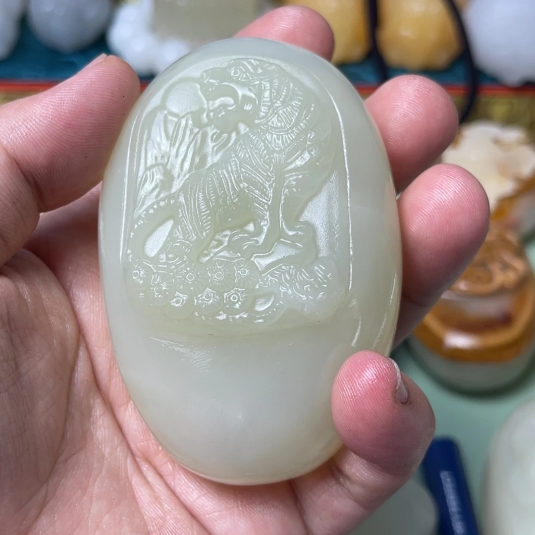 你***果石材天然方解石手把件不退换