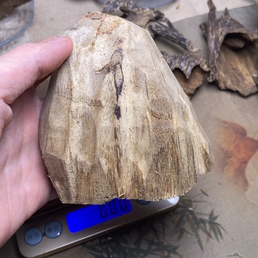 【闪购商品】香榧木黄油格31克