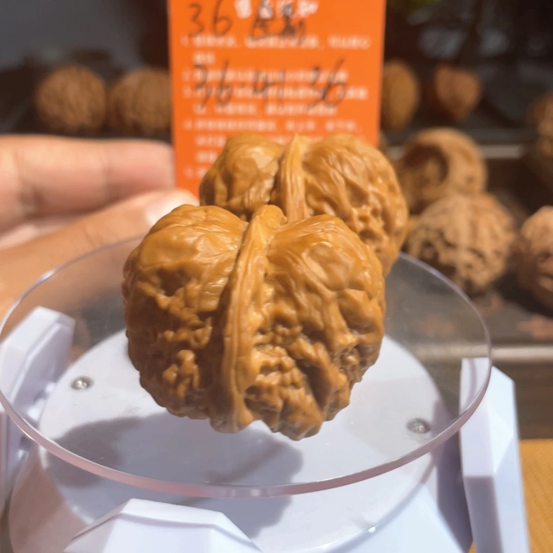把件文玩核桃36蛤蟆头HM188