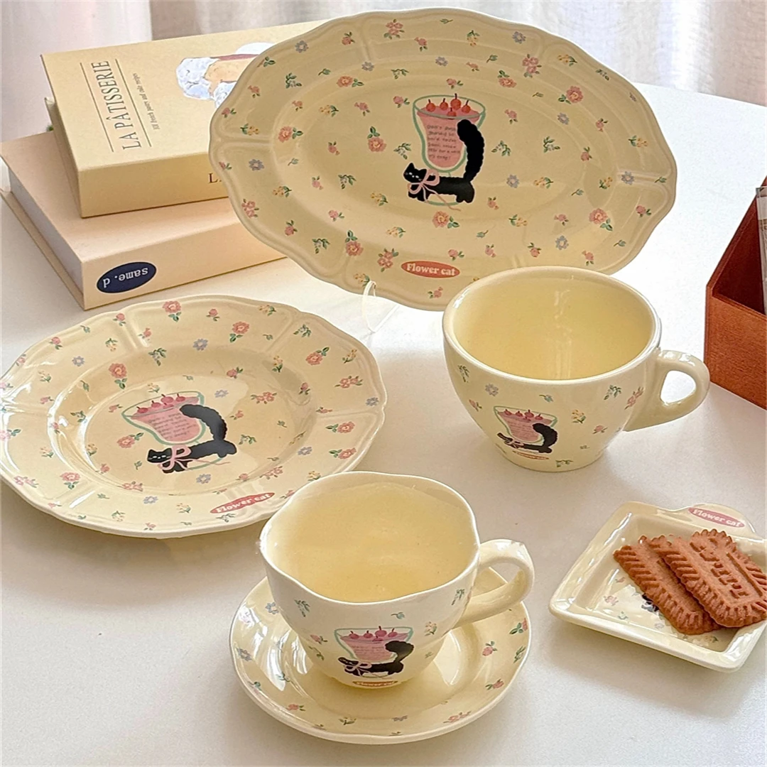 早餐盘少女心粉色碎花猫咪陶瓷马克杯咖啡杯碟复古圆盘花边椭圆盘