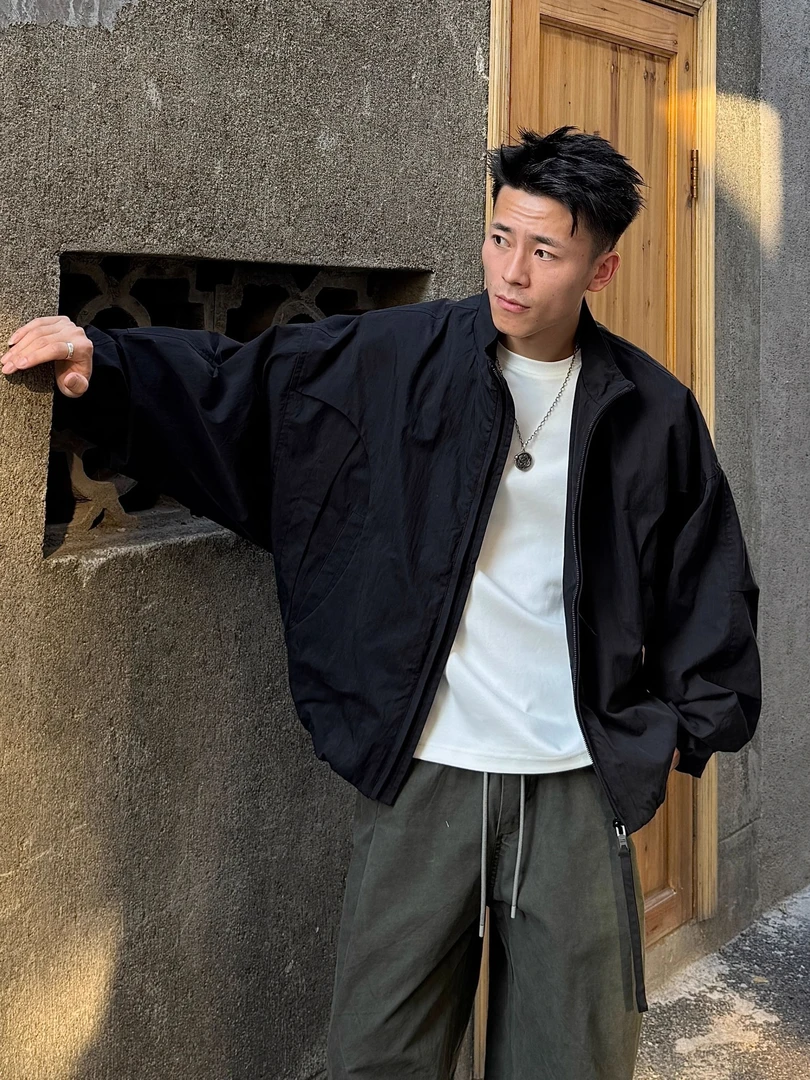 黑色痞帅飞行员夹克男款秋季美式机能冲锋衣cleanfit短款正肩外套