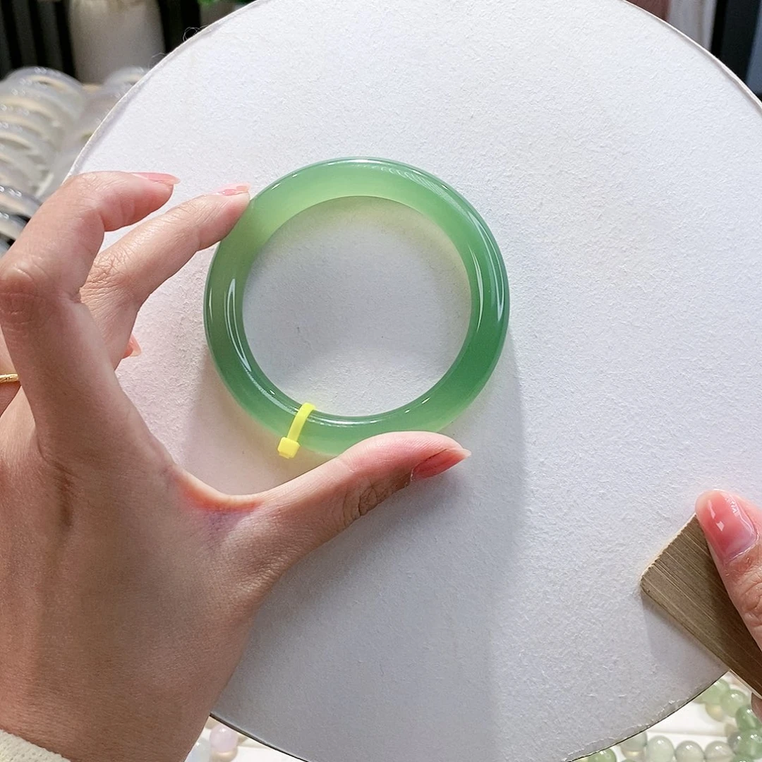 手镯玛瑙/玉髓未镶嵌58.9