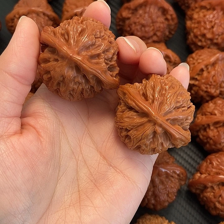 文玩核桃把件43宫灯。   福利