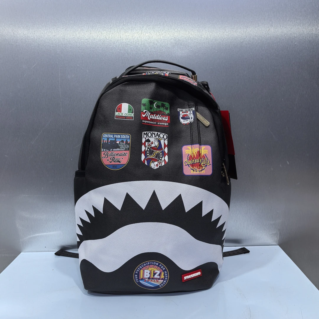 LX-122190-SPR时尚复古徽章印花学院风大容量百搭休闲双肩包