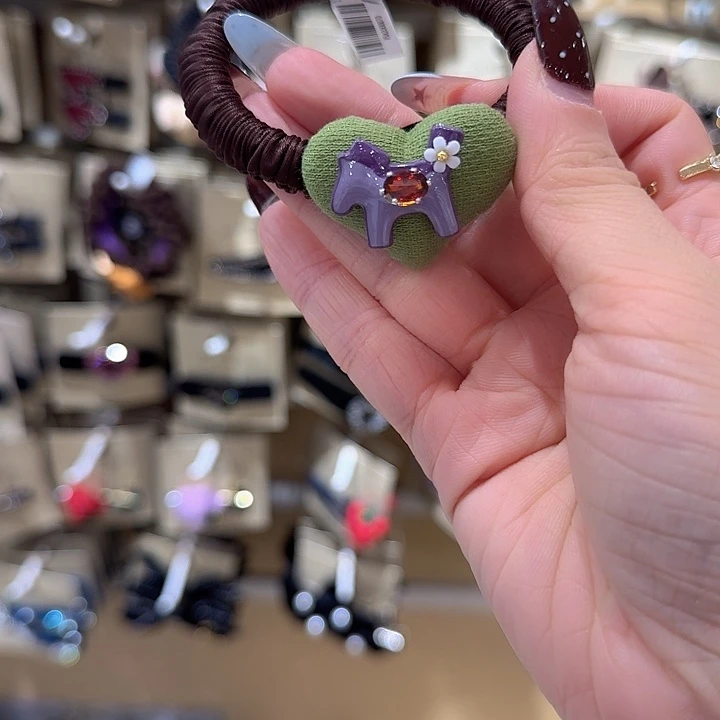 绿爱心紫马面膜圈