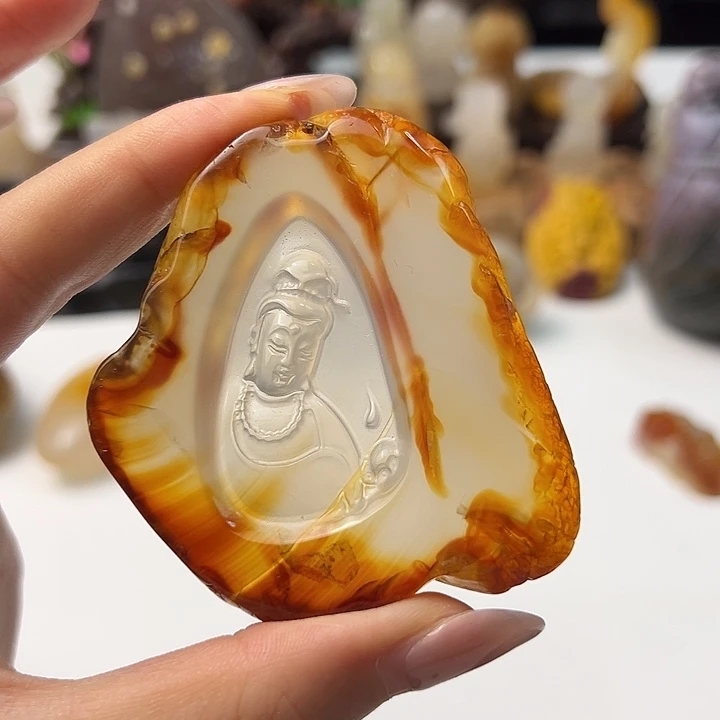 玛瑙/玉髓颈饰未镶嵌