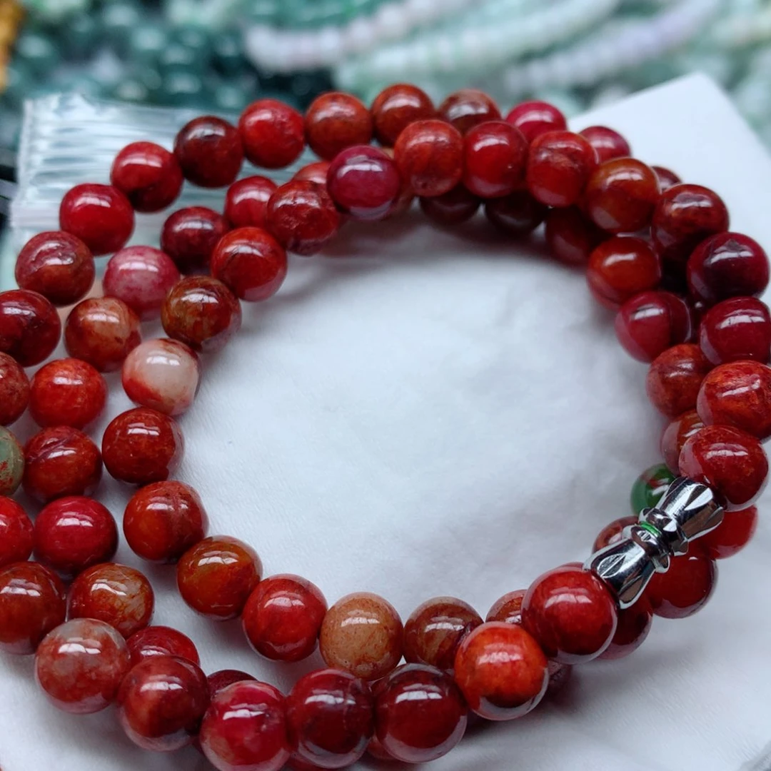 翡翠颈饰未镶嵌手串