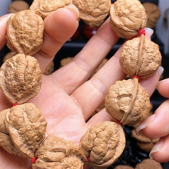 文玩核桃吊坠小云石手持