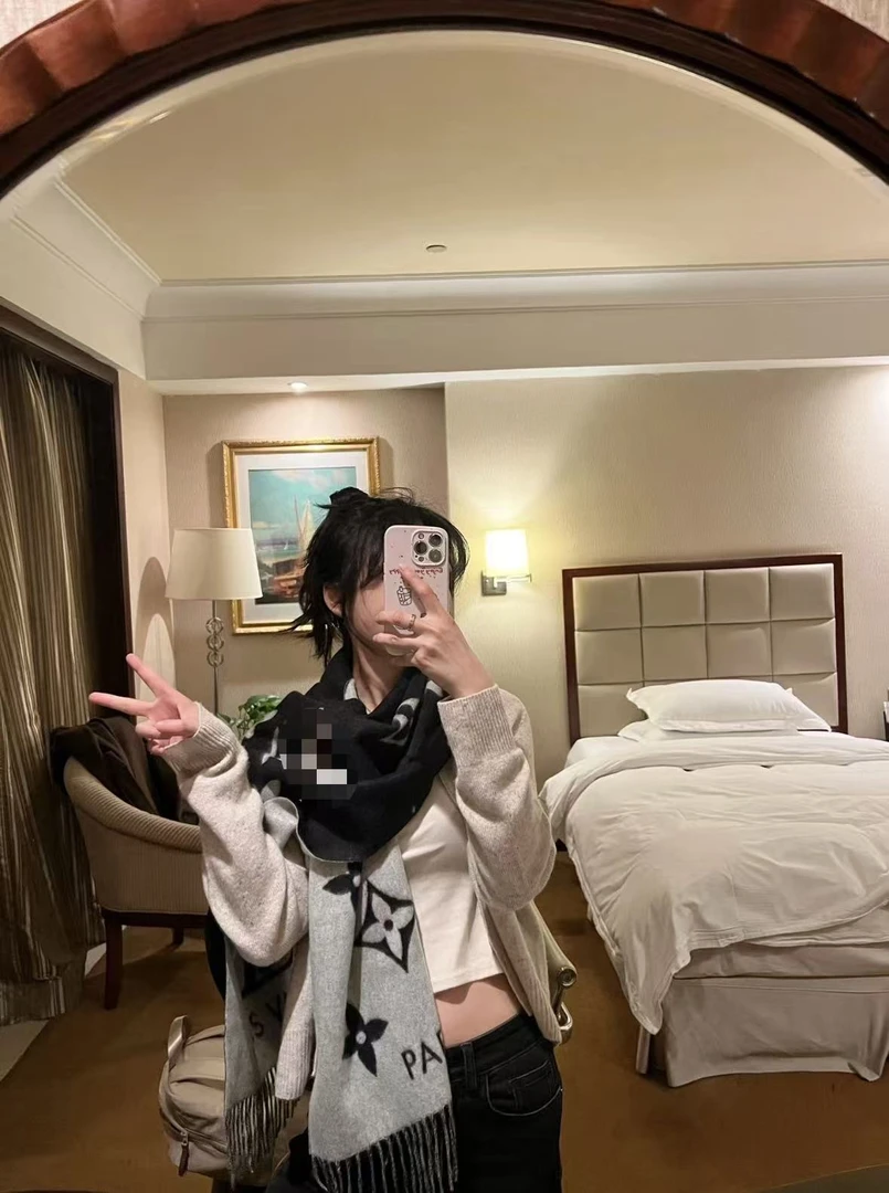一号链接  秋冬长款长款冬季加厚围巾  心心