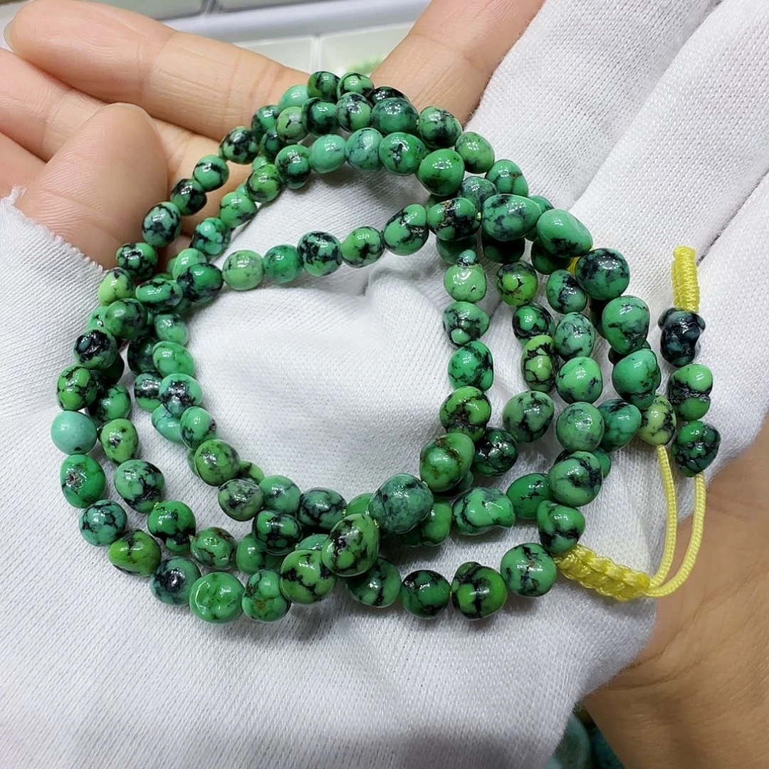 未镶嵌绿松石原矿绿松石