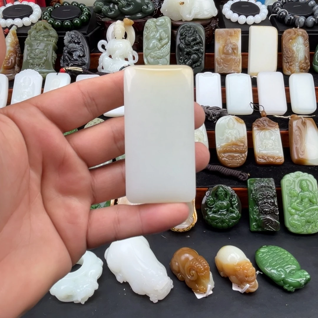 和田玉未镶嵌挂件