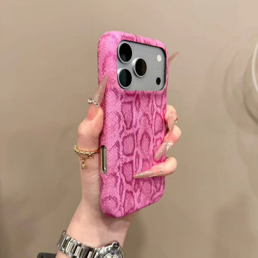 高级感蛇皮纹适用iPhone17promax手机壳16pro欧美15苹果14小众13