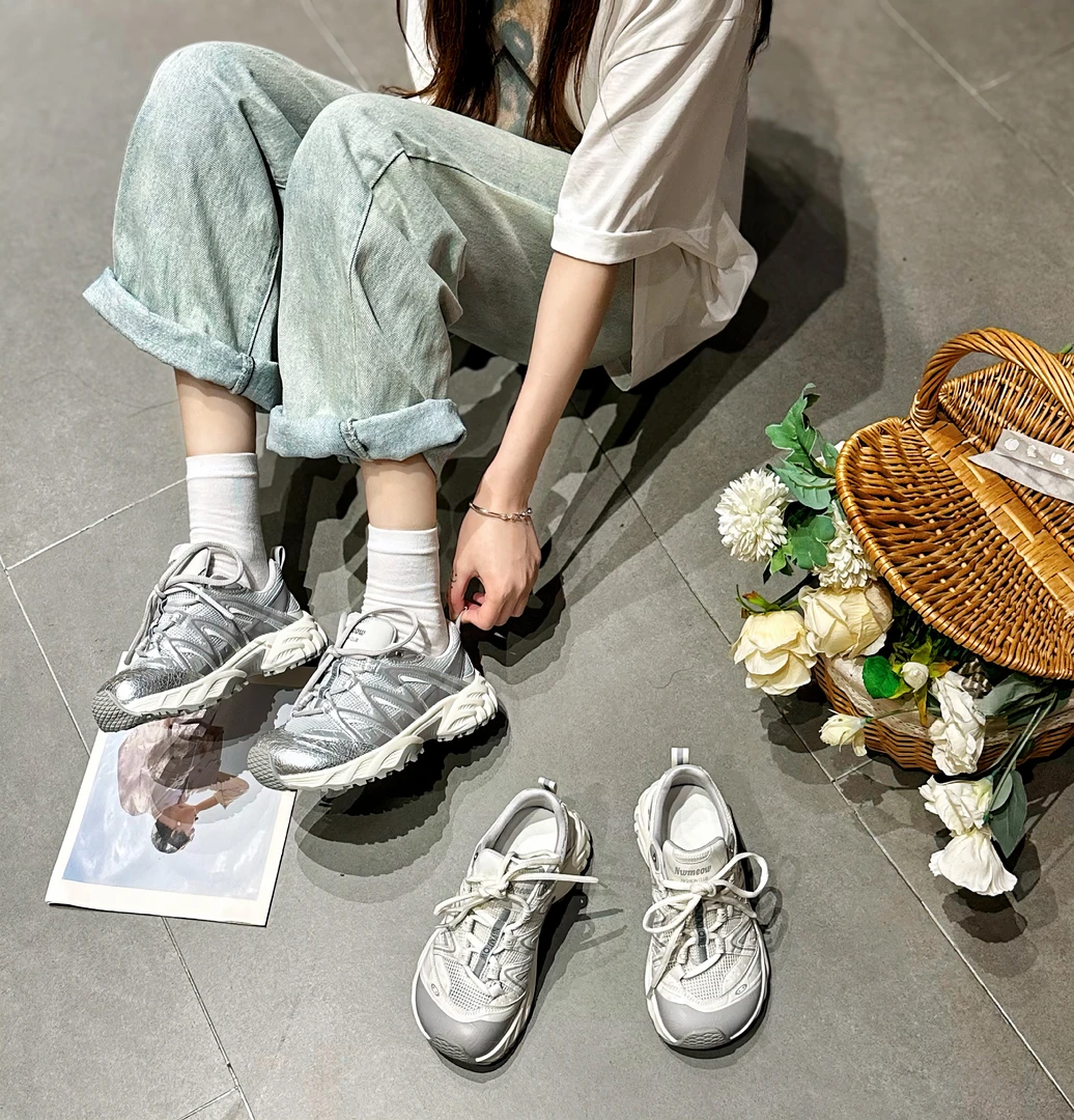 陳umi中口透气圆头薄款系带时尚休闲鞋网面女鞋步鞋时尚