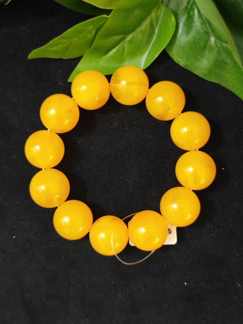 黄蜡手串。88231（卡20）。