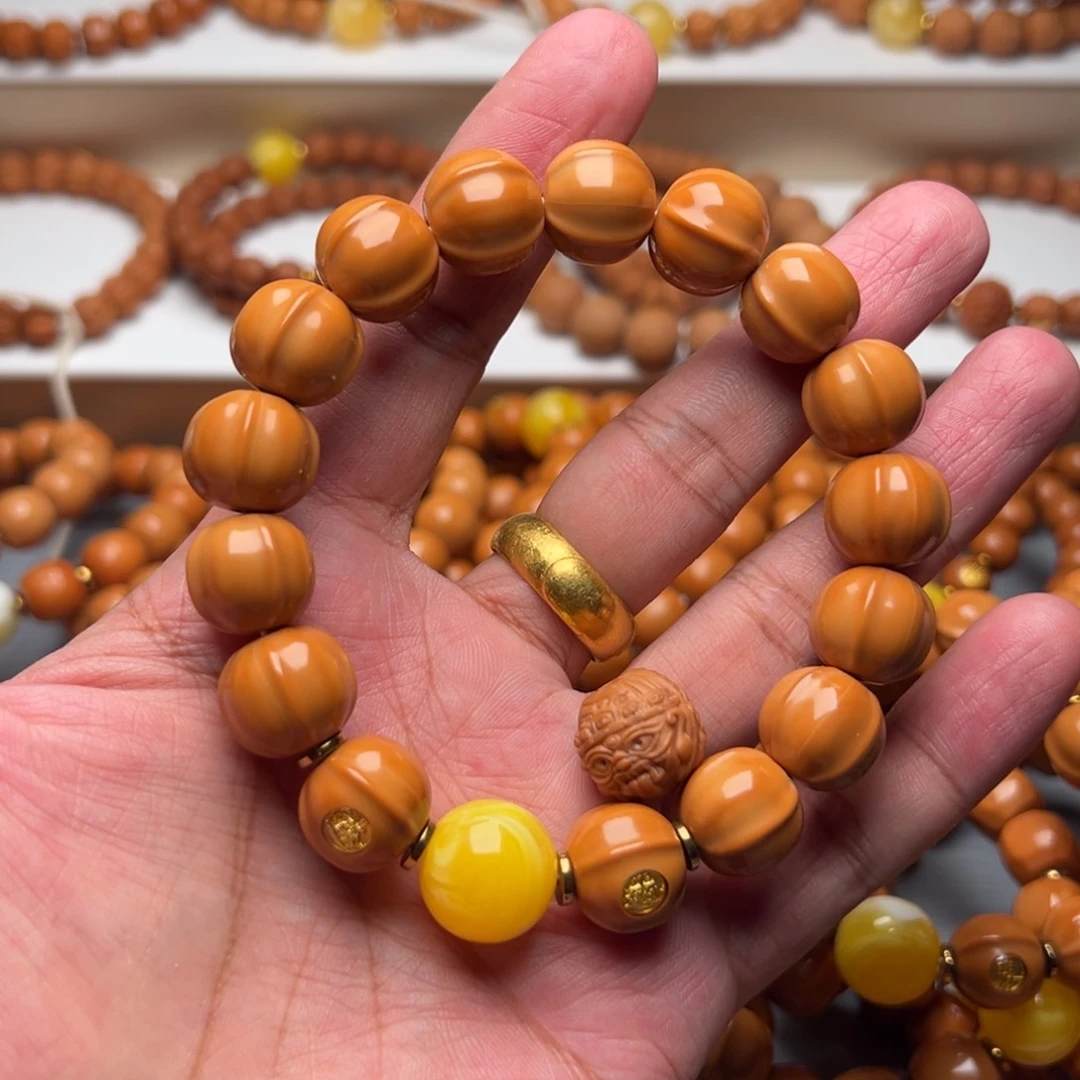 奋***力猴头核桃手串鲨鱼