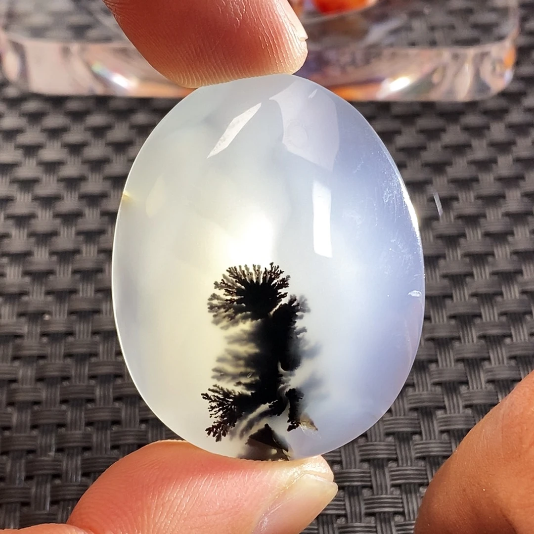 敬***阁玛瑙/玉髓未镶嵌吊坠(不含链)