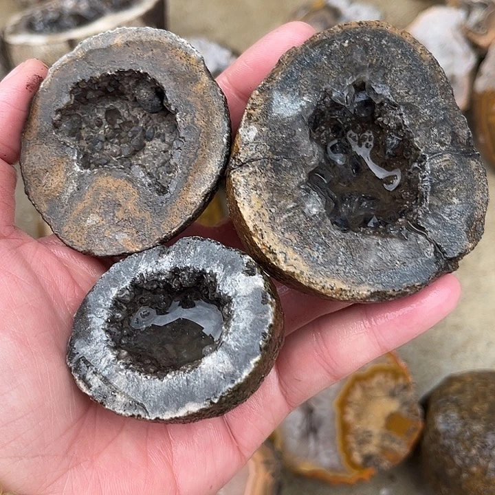 手链未镶嵌南红玛瑙