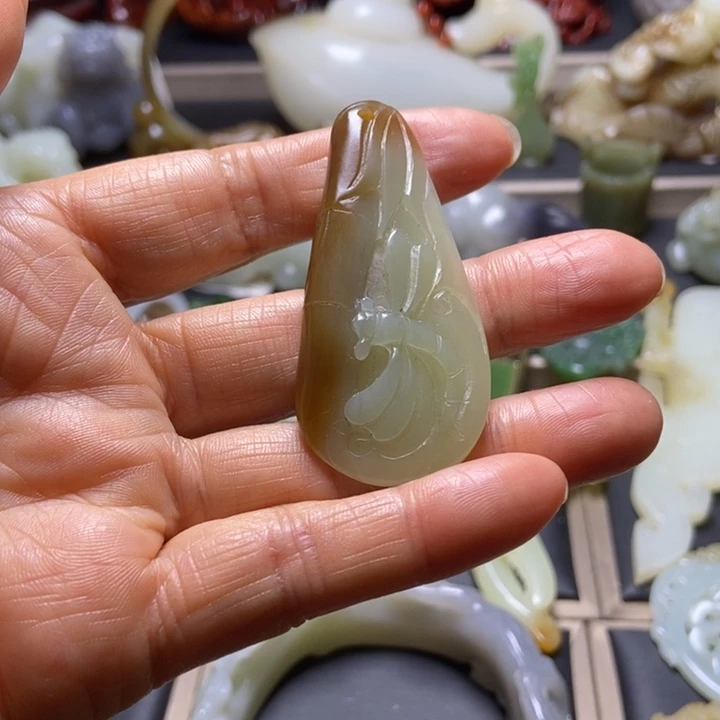 和田玉未镶嵌挂件