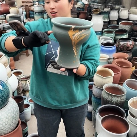 口21高23瑕疵盆子。