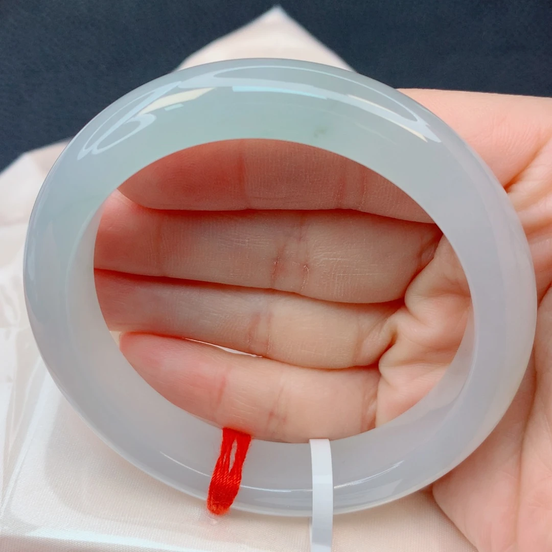 翡翠未镶嵌手镯55-56冰种起胶光白月光