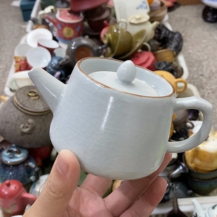 陶瓷艺术品及陶瓷壶壶