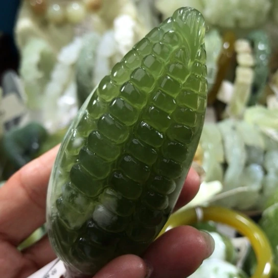 岫玉未镶嵌手把苞米手把