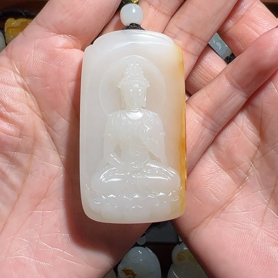 柱***和田玉未镶嵌颈饰