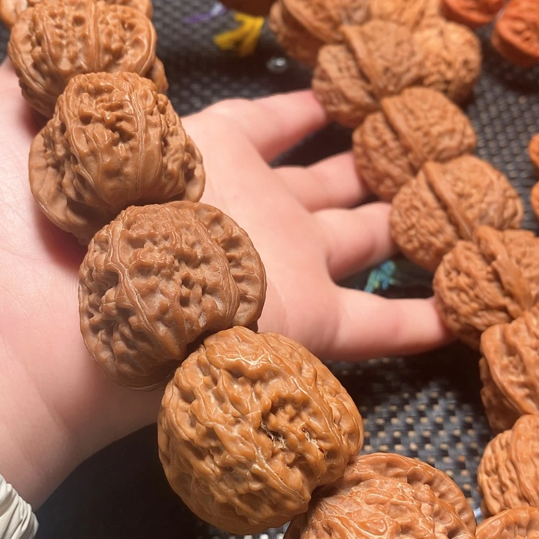 文玩核桃手串白狮子手持