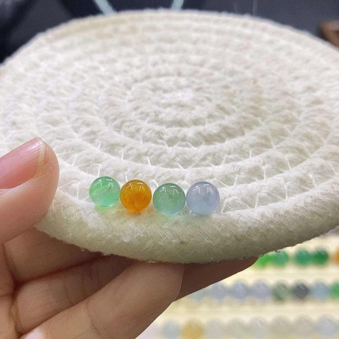 山***岚翡翠未镶嵌挂件买断打孔