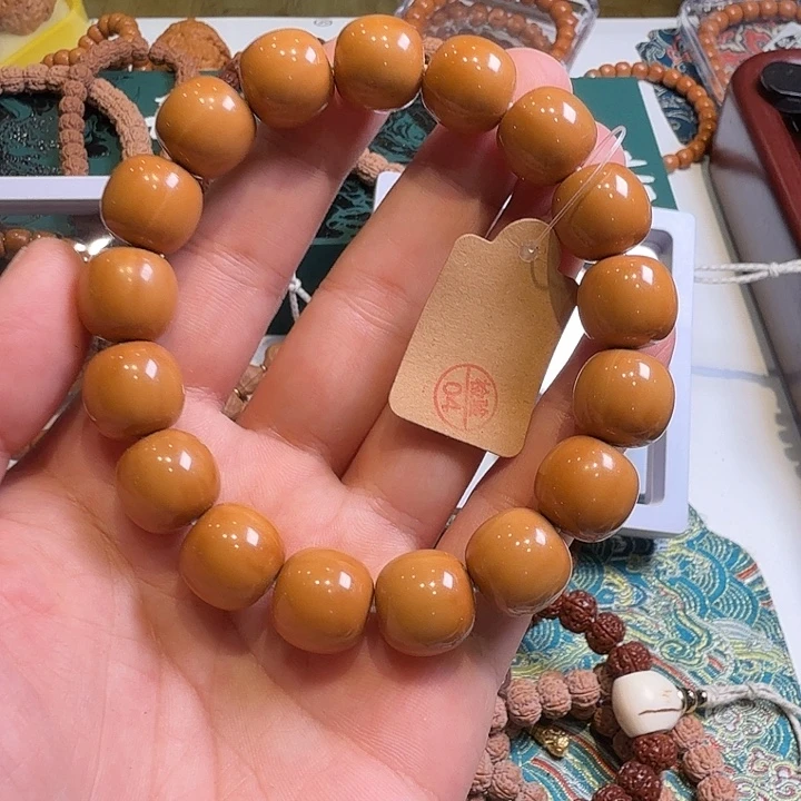 吊坠猴头核桃黑点