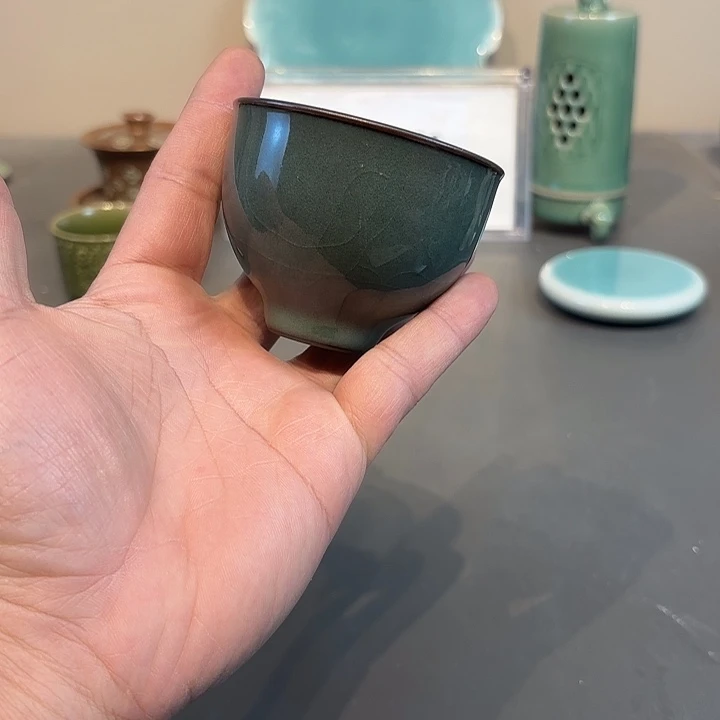 瓷片龙泉青瓷福利青瓷