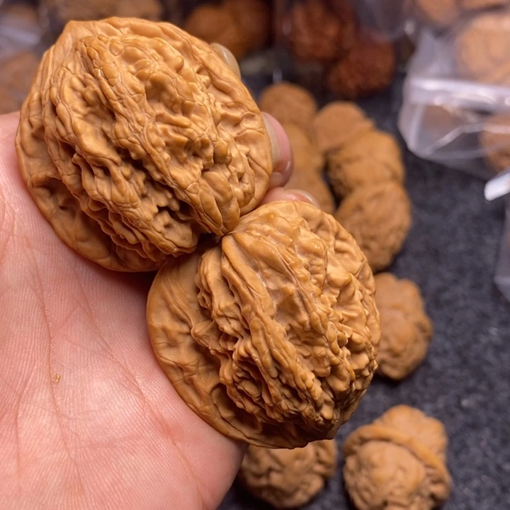 文玩核桃吊坠43全品麦穗虎头