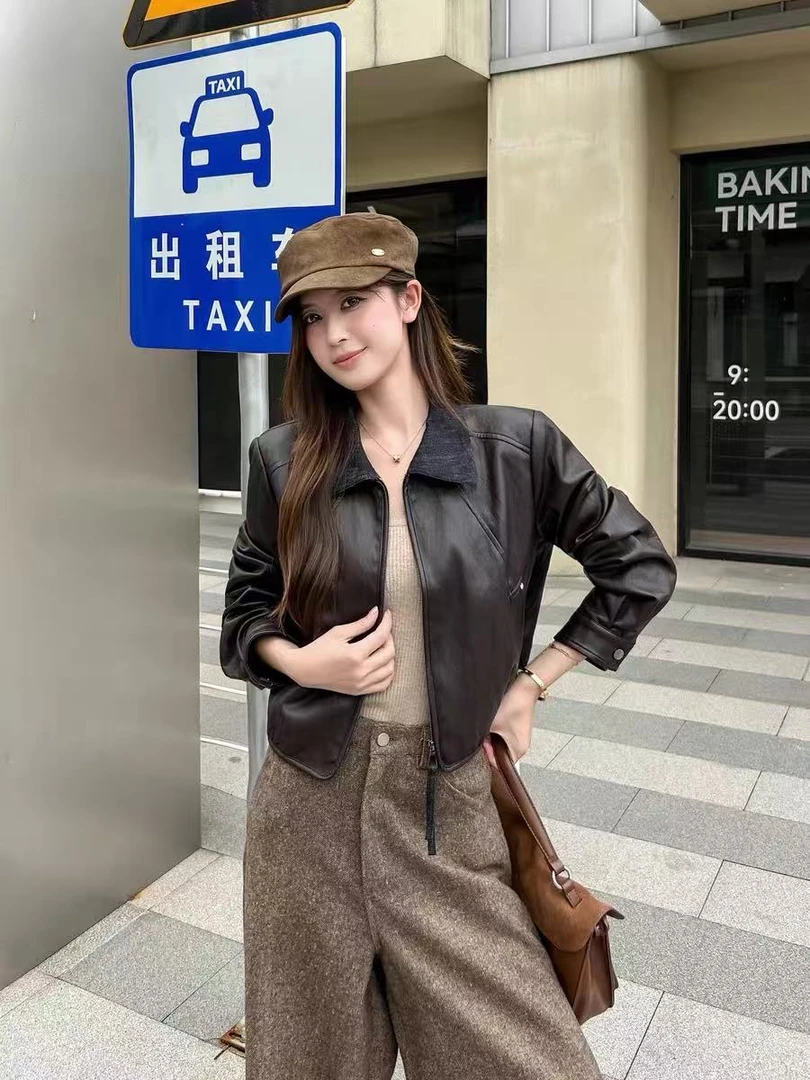 2025早秋宽松显瘦百搭美拉德翻领pu皮短外套女设计感小众夹克皮衣