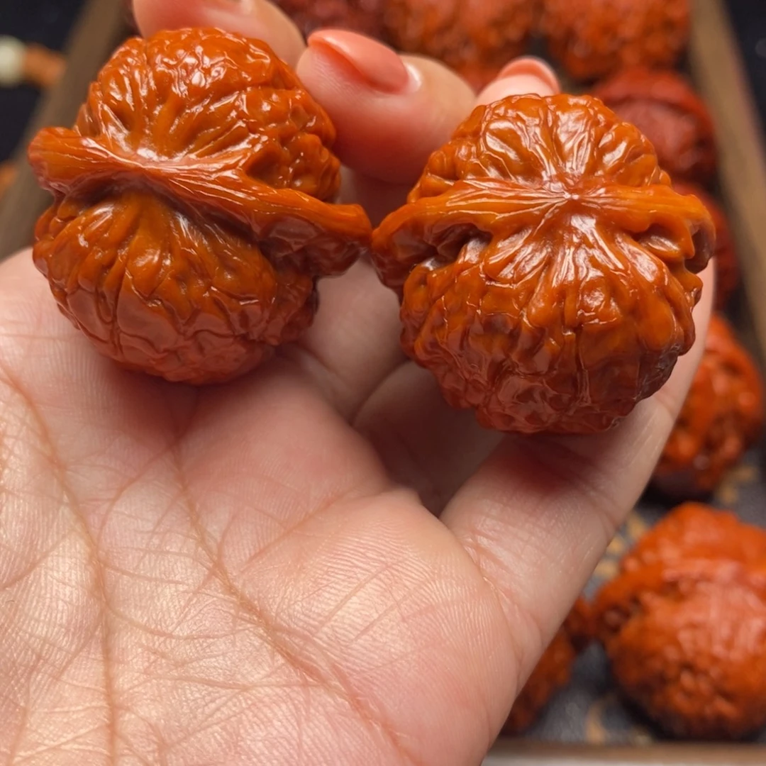 文玩核桃吊坠甲骨2