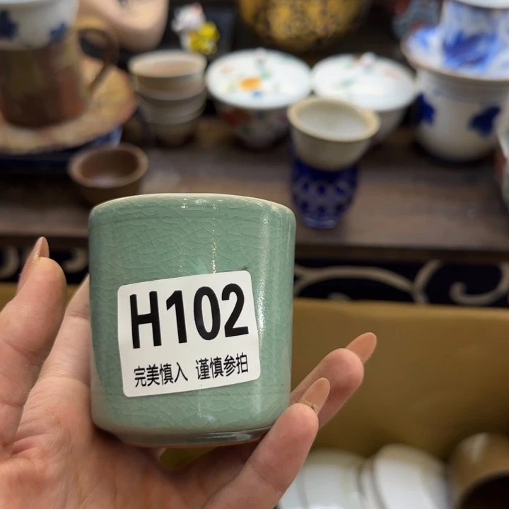 瓷片好****厅哈哈哈哈哈哈哈哈